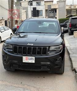 جیپ گراند شیرۆکی